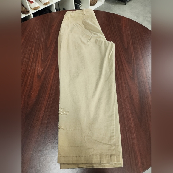 Proportion Petite - Tan Capris - Size 12 - Picture 2 of 5